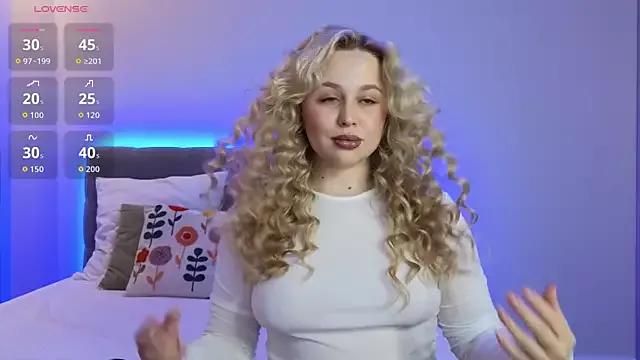Estella_Elwood from StripChat