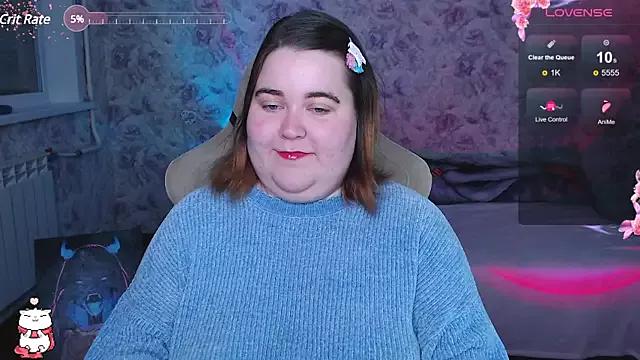 Estelle_Hicks from StripChat