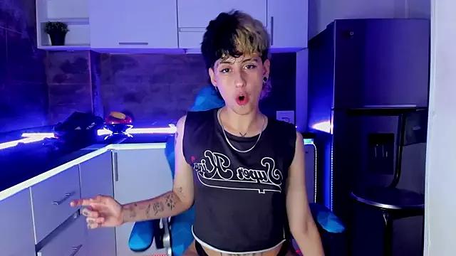 Ethan_lennox from StripChat is Freechat