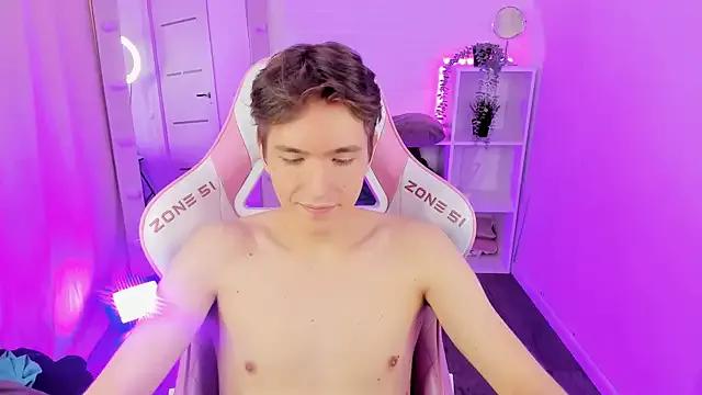 Ethan_Rivers from StripChat is Freechat