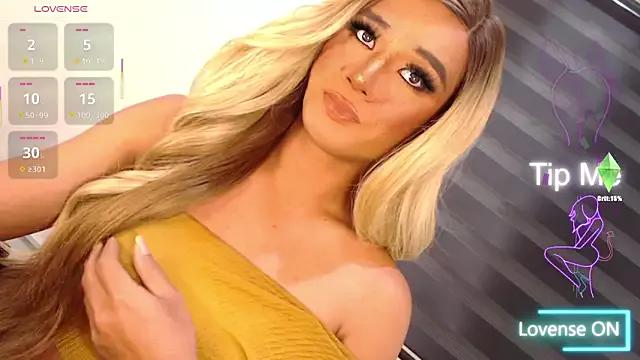 Ethereal_Charm from StripChat is Freechat