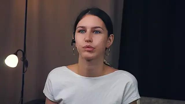 EugenieLites from StripChat