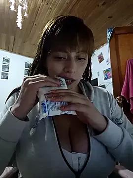 Eva-Moon04 from StripChat is Freechat