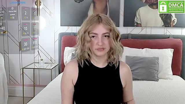 Dirty chat webcam: explore liveshows with versed models, from laying bare to fetishes, in a variety of sexy free adult webcams.
