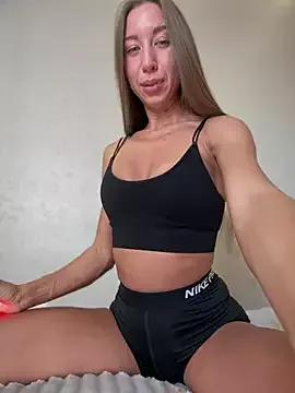 Eva_SweetCatt from StripChat is Freechat