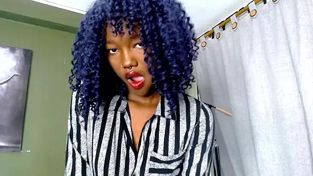 Evaa_18 from StripChat