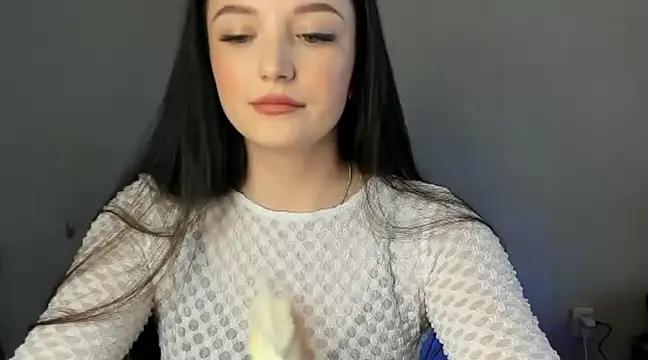 EvaaMillerr99 from StripChat