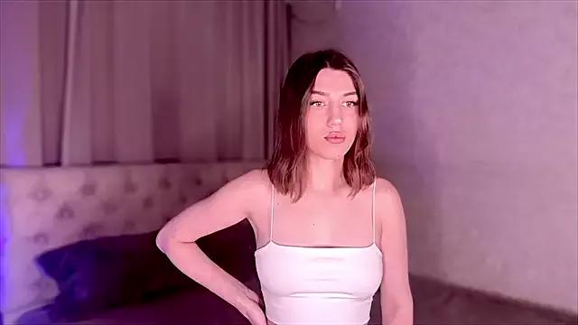 EvaAtom from StripChat