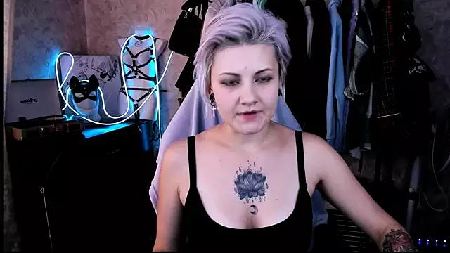 EvaBrownie webcams show profile image 