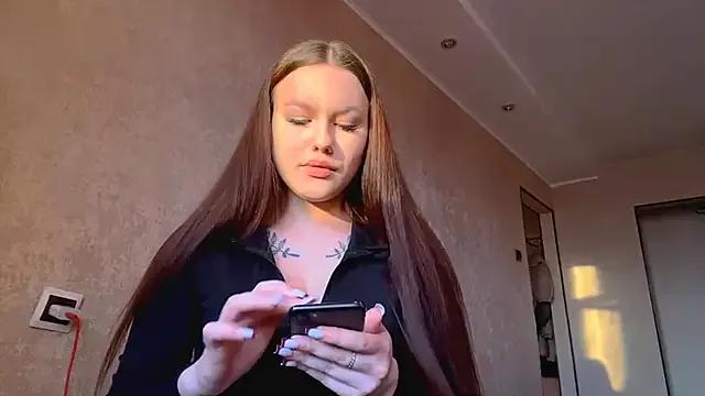 EveCrotts from StripChat is Freechat