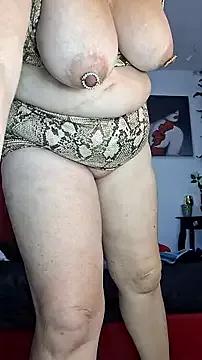 evelin_hott from StripChat
