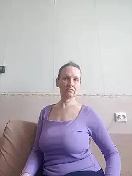Evelina_cute from StripChat is Freechat