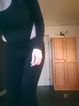 Evelina_cute from StripChat