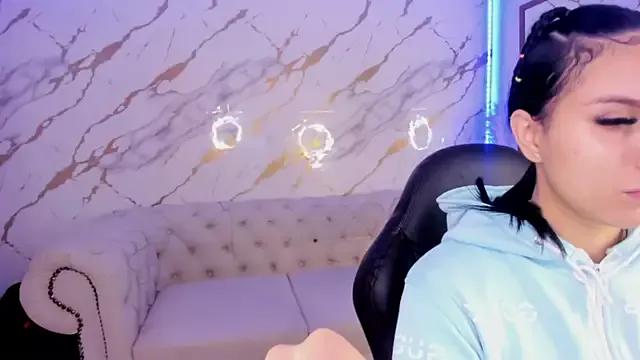 Evelina_Rossi from StripChat