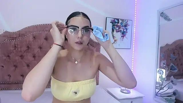 Evelina_Rossi from StripChat