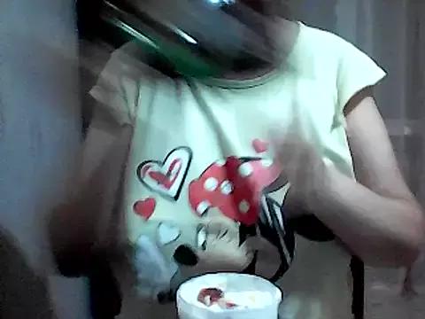 EvelinaRose from StripChat