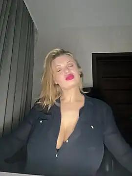 Evellyn from StripChat