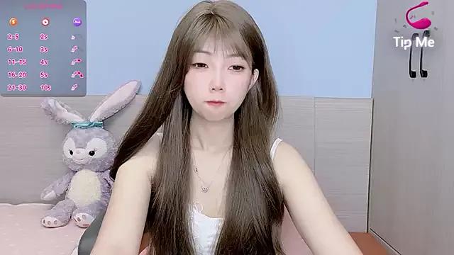 Evelyn-168 from StripChat