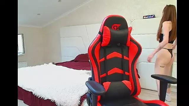 Evelyn_Mooree from StripChat