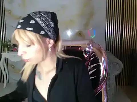 evelynn_s from StripChat