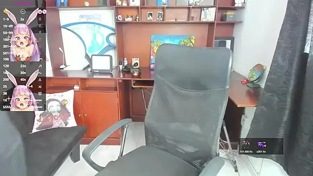 evelyx69x from StripChat