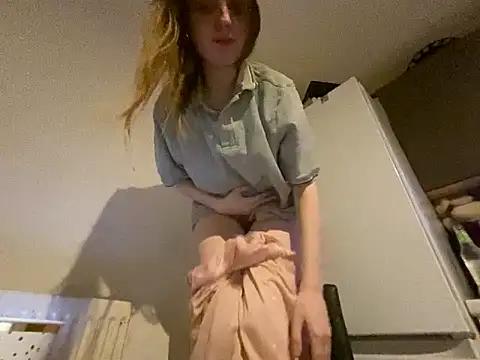 EvieRoseex from StripChat