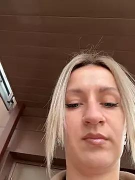 EvvaMur from StripChat