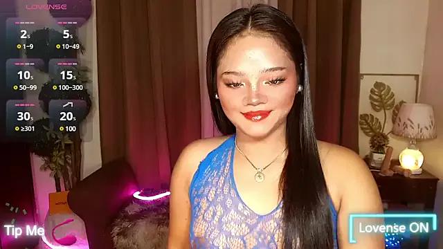 Exotic_WildNicole from StripChat is Freechat