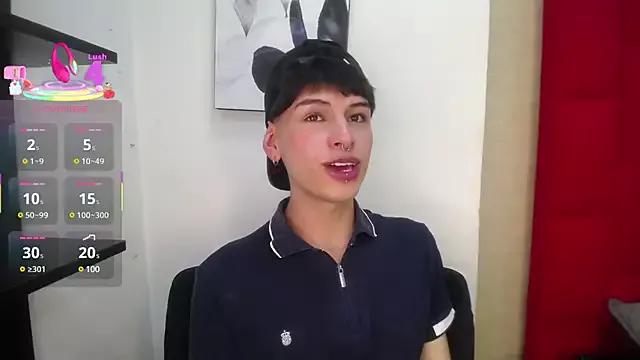 Ezra_Storm from StripChat is Freechat