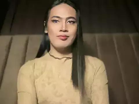 fallon_empress143 from StripChat