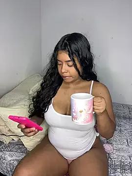 Fanny_Klean from StripChat