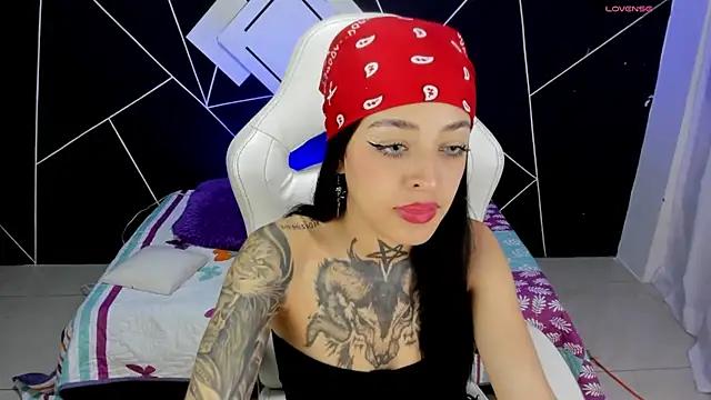 Dirty chat webcam: explore liveshows with versed models, from laying bare to fetishes, in a variety of sexy free adult webcams.