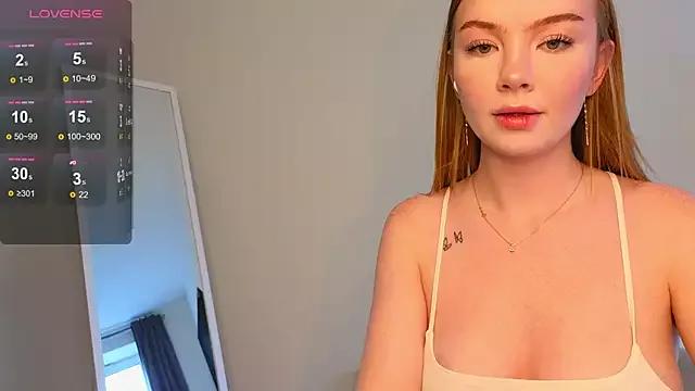 Feral__berrys webcams show profile image 