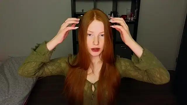 FiaMoor from StripChat is Freechat