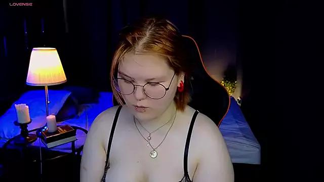 fillisfox_ from StripChat is Freechat