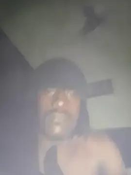 FilmableAntonym webcams show profile image 