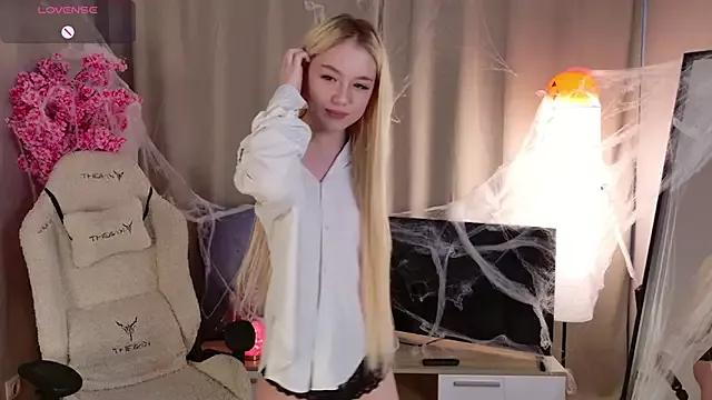 Flirty_lee webcams show profile image 