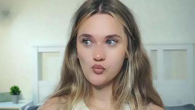 FloranceWyers from StripChat is Freechat