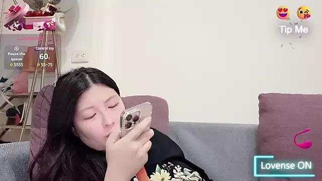 flower520520 from StripChat is Freechat