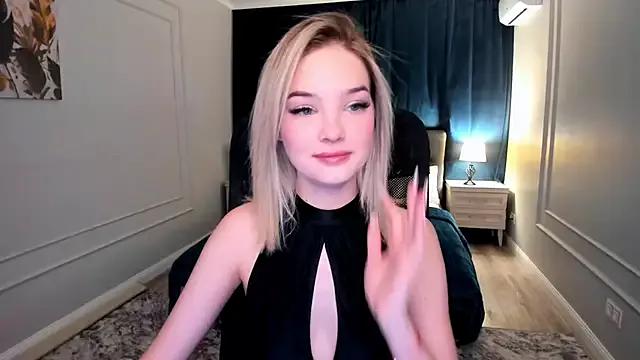 FloweryLove_1 from StripChat is Freechat