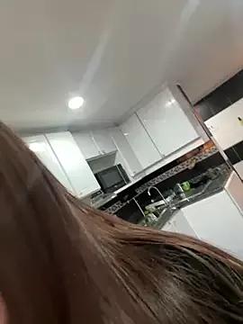 Fluffy_Bubble21 from StripChat