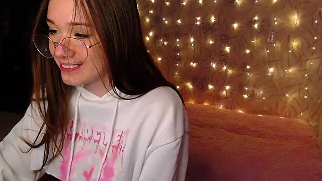 fluffy_kitty_ from StripChat
