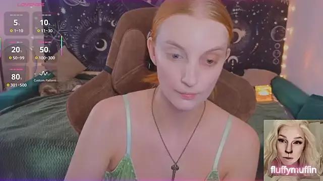 Fluffy_muffin_ from StripChat
