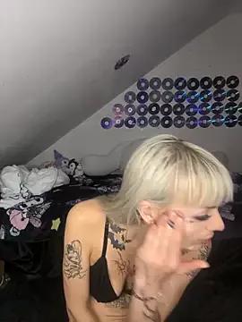 FluffySlutt from StripChat