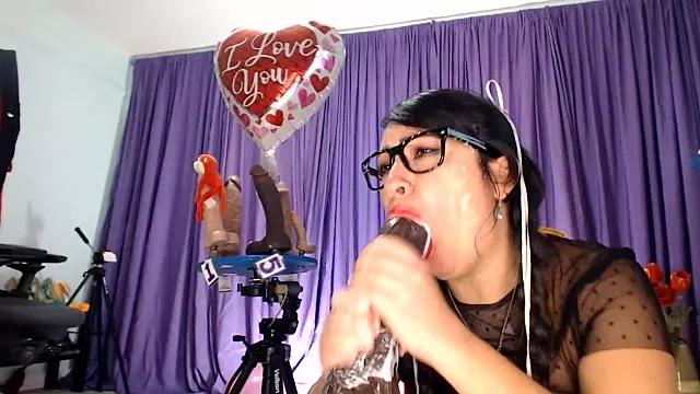 Dirty chat webcam: explore liveshows with versed models, from laying bare to fetishes, in a variety of sexy free adult webcams.