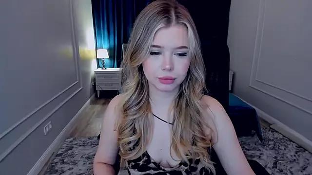 FollowLovee from StripChat