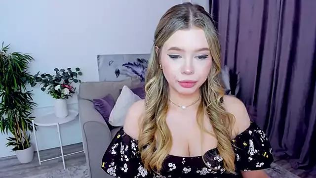 FollowLovee from StripChat