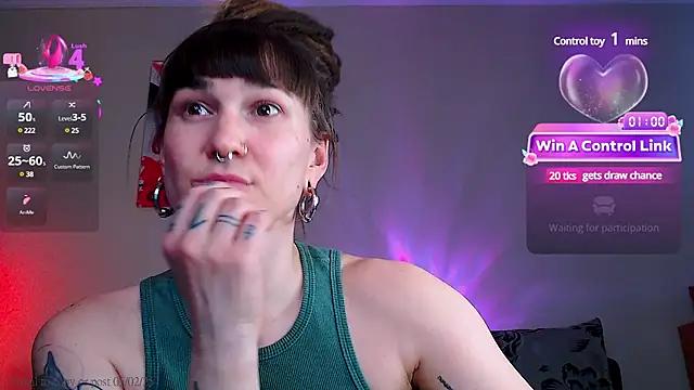 FoxRineHelen webcams show profile image 