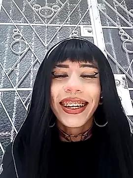 Foxxy_Doll from StripChat