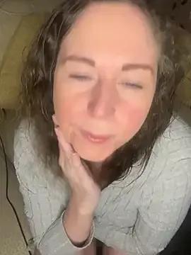 foxy-Chantelle from StripChat is Freechat